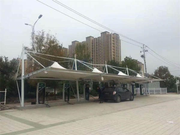 膜结构充电桩